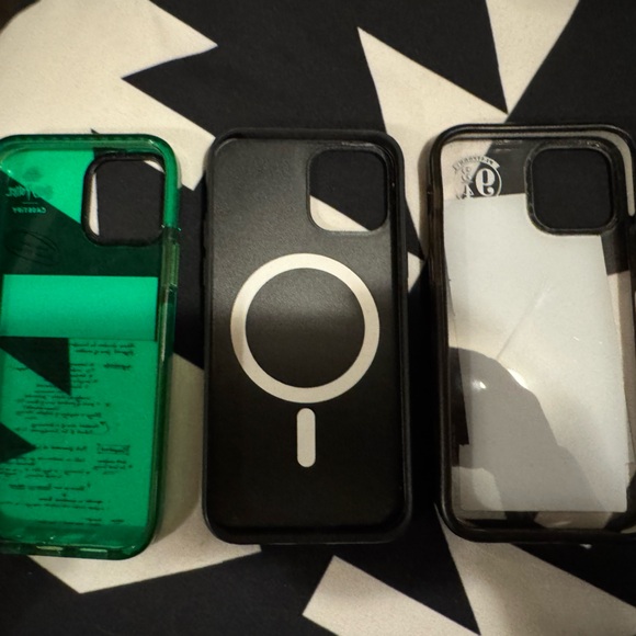 CASETIFY Harry Potter cases iPhone 12 Pro - Picture 2 of 5